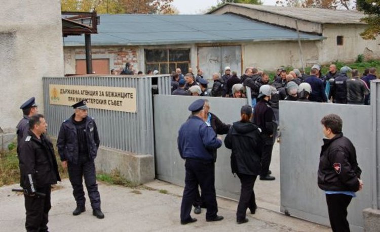 Харманли пак излиза на протест срещу бежанците
