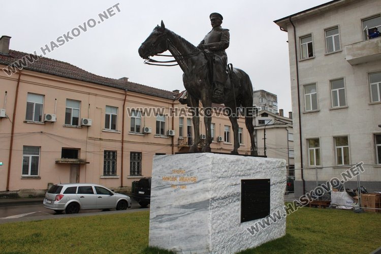 Хасково предлага за вписване  в Националния регистър 13 военни паметника