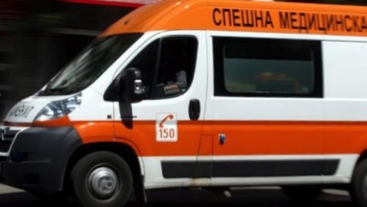 Мъж е падал от висок етаж на болница в Пловдив
