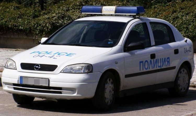 Полицията обяви търг за продажба на  мотоциклети, леки и товарни автомобили