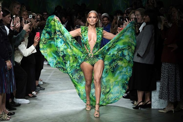 Роклята на Дженифър Лопес, която доведе до създаването на Google Images