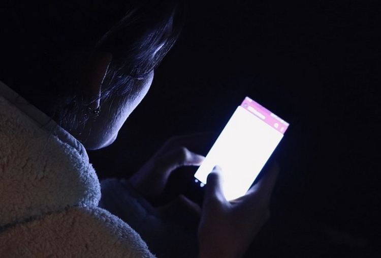 Защитата от синя светлина в смартфоните се оказа погрешна