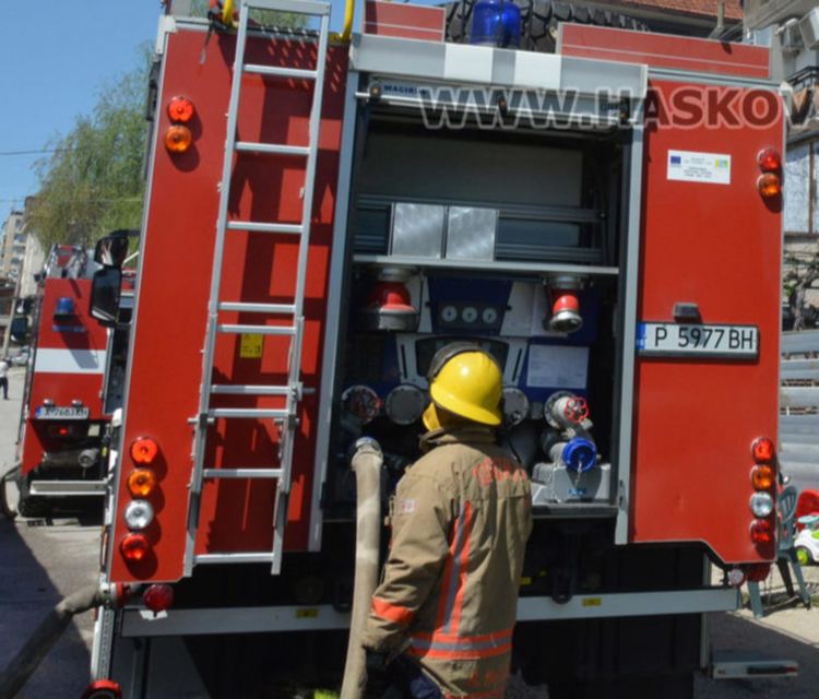 Жена е с опасност за живота при пожар от газова бутилка