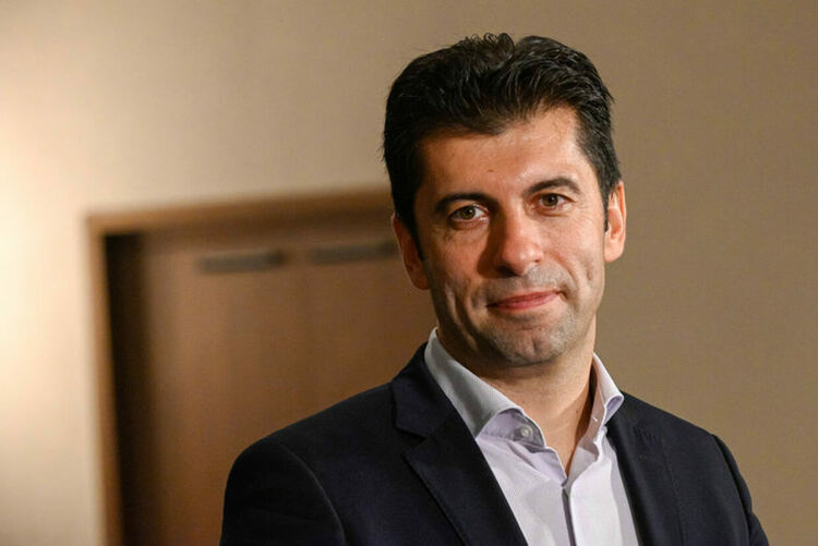Кирил Петков: Ако партиите ми гарантират свобода, бих останал министър