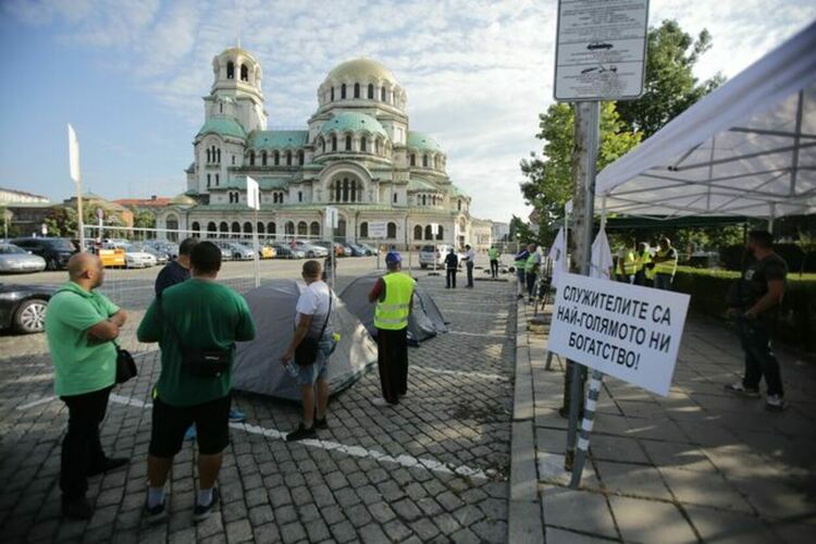 Пътните строители спират с протестите, ще търсят диалог със служебно правителство