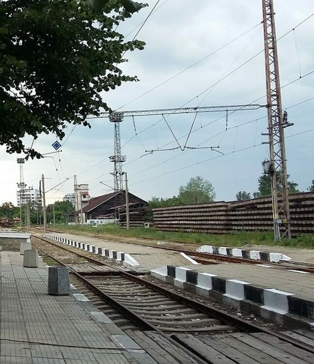 Ремонтират ЖП прелеза в участък от междугарието Крумово - Асеновград 