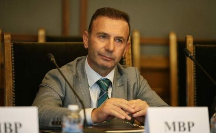 МВР все още не знае кой е извършителят и поръчителят на убийството на Алексей Петров, нито мотивите
