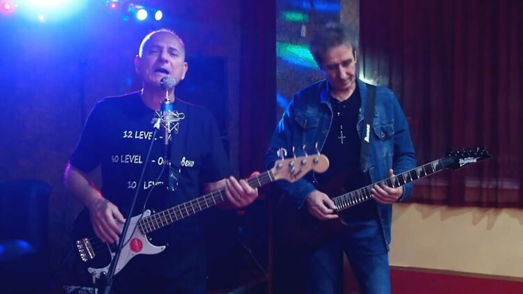 Sixty level пуснаха ново клипирано парче