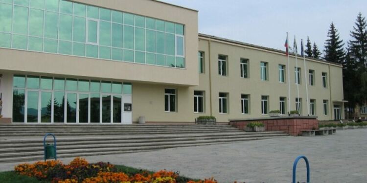 Конкурс за рисунка, апликация или макет на тема „Освобождението на България“ се провежда в Брезник