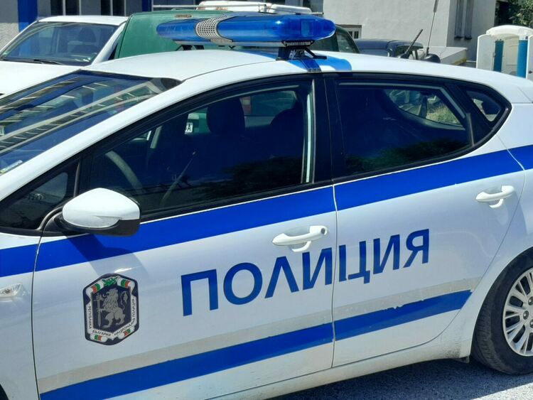 Асеновградчани пребиха таксиметров шофьор 