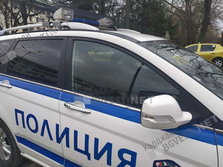 Две жени се сбиха заради спор за сергия в Крумовград