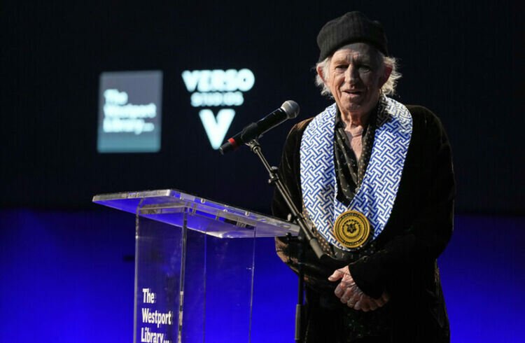 Британският музикант Кийт Ричардс бе удостоен с Награда на губернатора за заслуги към щата Кънектикът