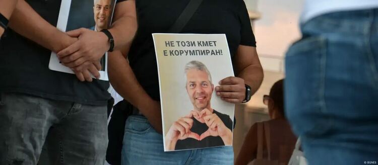 Варна и Коцев: Задържан до доказване на противното