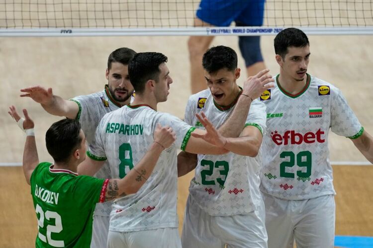 Така се прави! В Димитровград излъчват пряко финала на България на Световното по волейбол