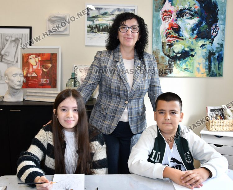 „Колорит“ е в „топ 10“ в международен конкурс сред близо 10 000 художници от 72 държави