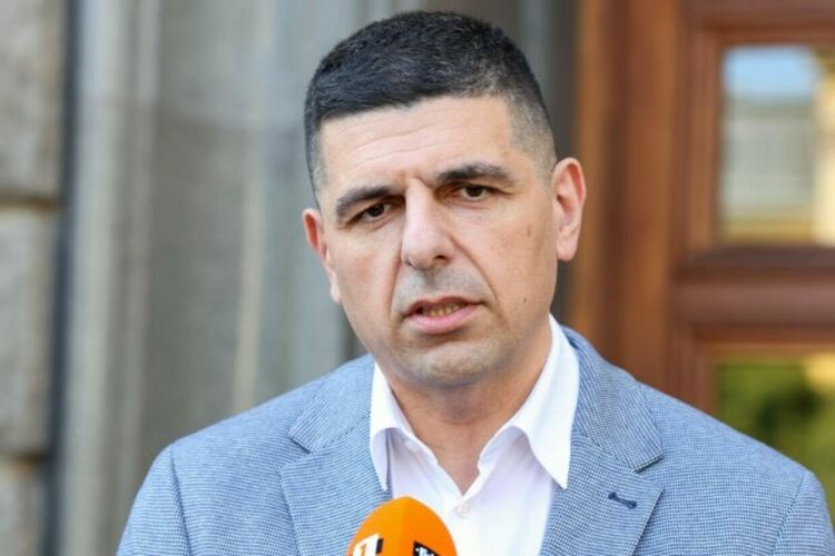 Мирчев за концесията на тотото: Бандата на Оушън е решила да обере казиното