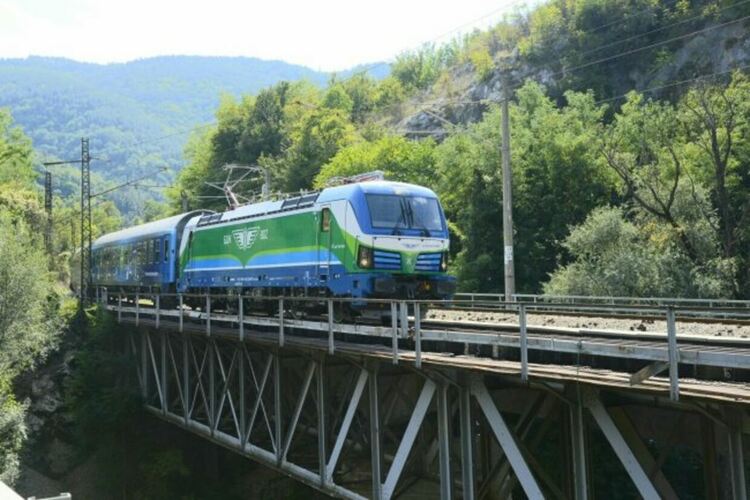 Над 450 млн. евро държавна субсидия за жп транспорта в Бюджет 2026
