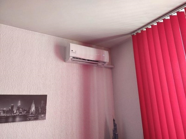 Монтажът на климатиците в Смолян се бави заради обжалване, добре е хората да се запасят с дърва за зимата