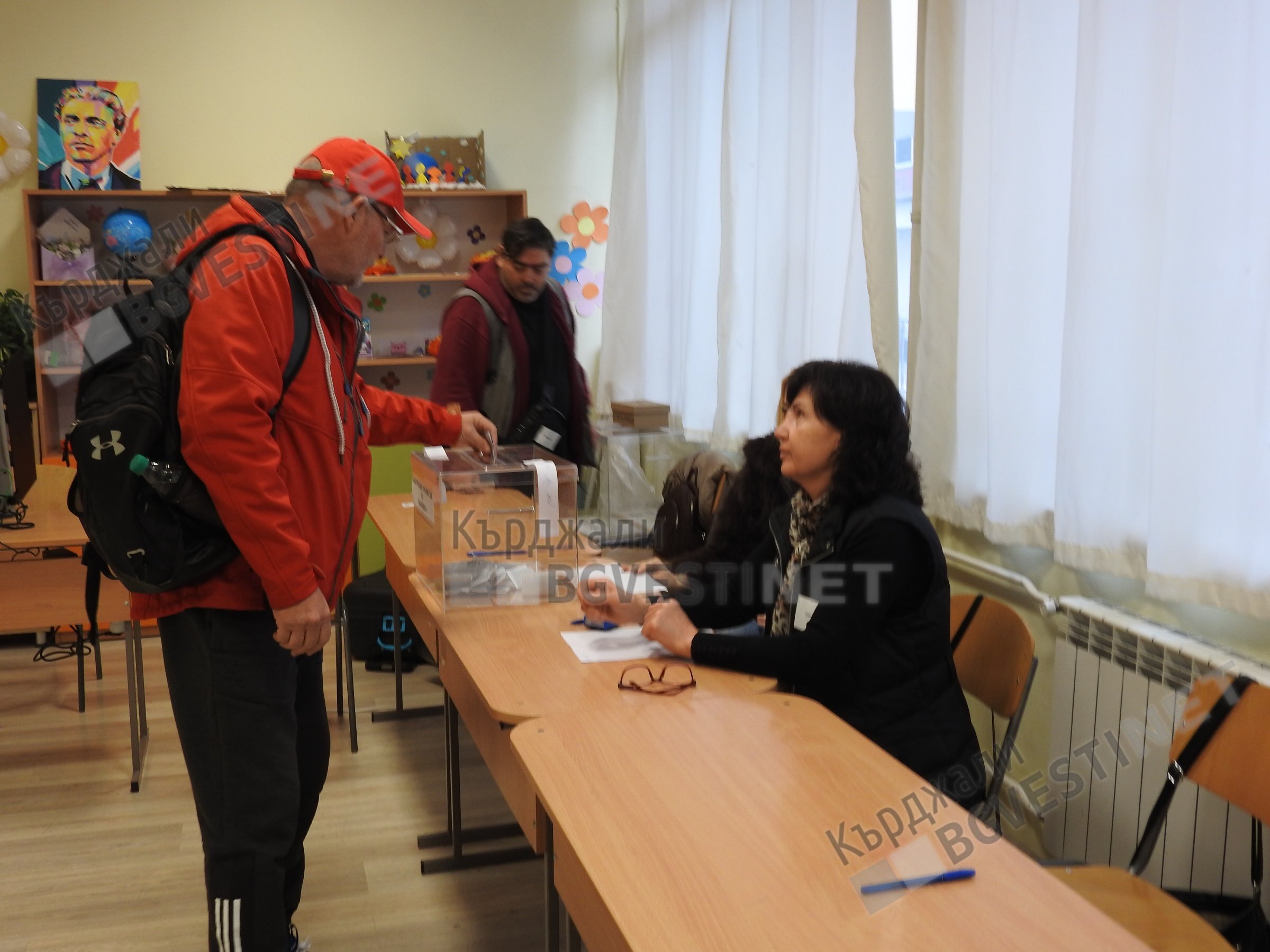 Спокойно и без инциденти започна  и протича изборния ден в област Кърджали